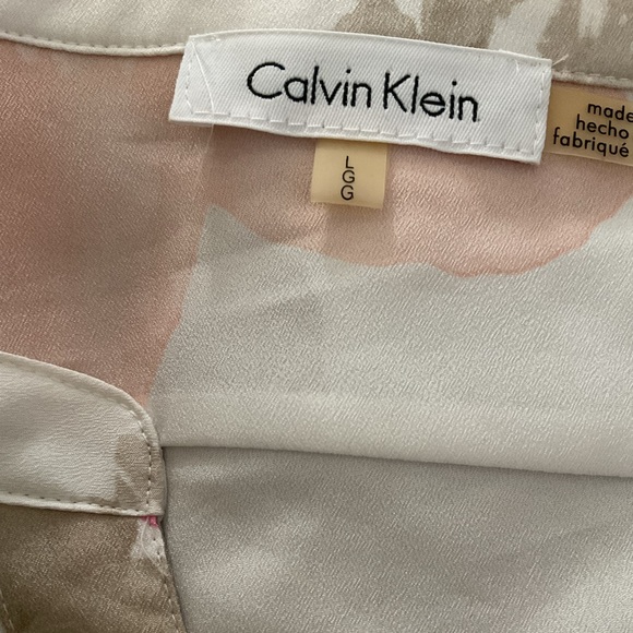 Calvin Klein Floral Button Down Top - Picture 4 of 5